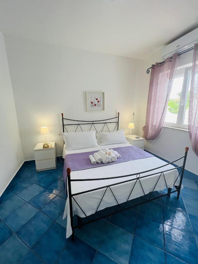 Villa Isabella Ponza Buitenkant foto