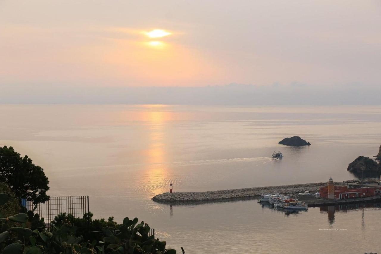 Villa Isabella Ponza Buitenkant foto