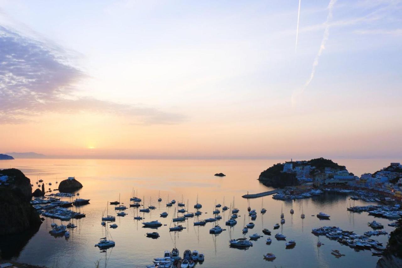 Villa Isabella Ponza Buitenkant foto